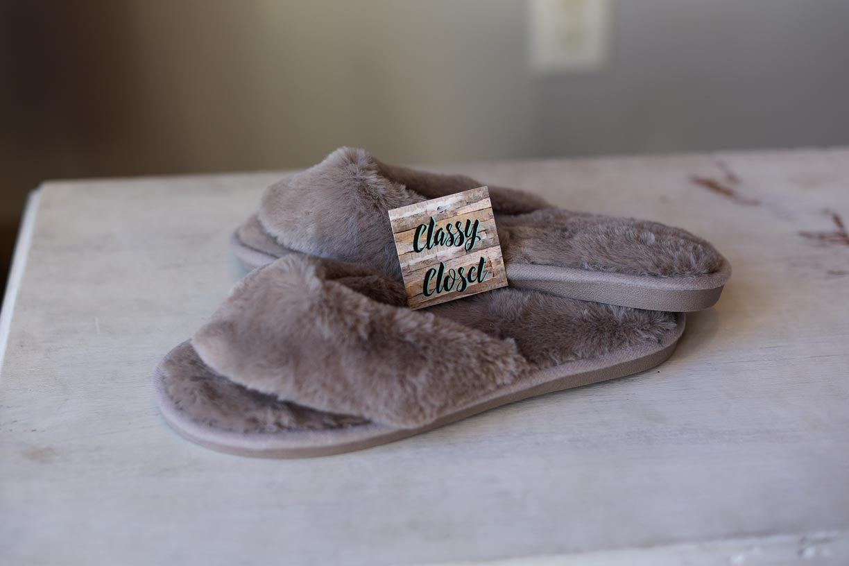 Mocha Fluffy Flip Flop Slippers Women's Modest Clothing at Classy Closet Online Boutique Near Me Iowa USA