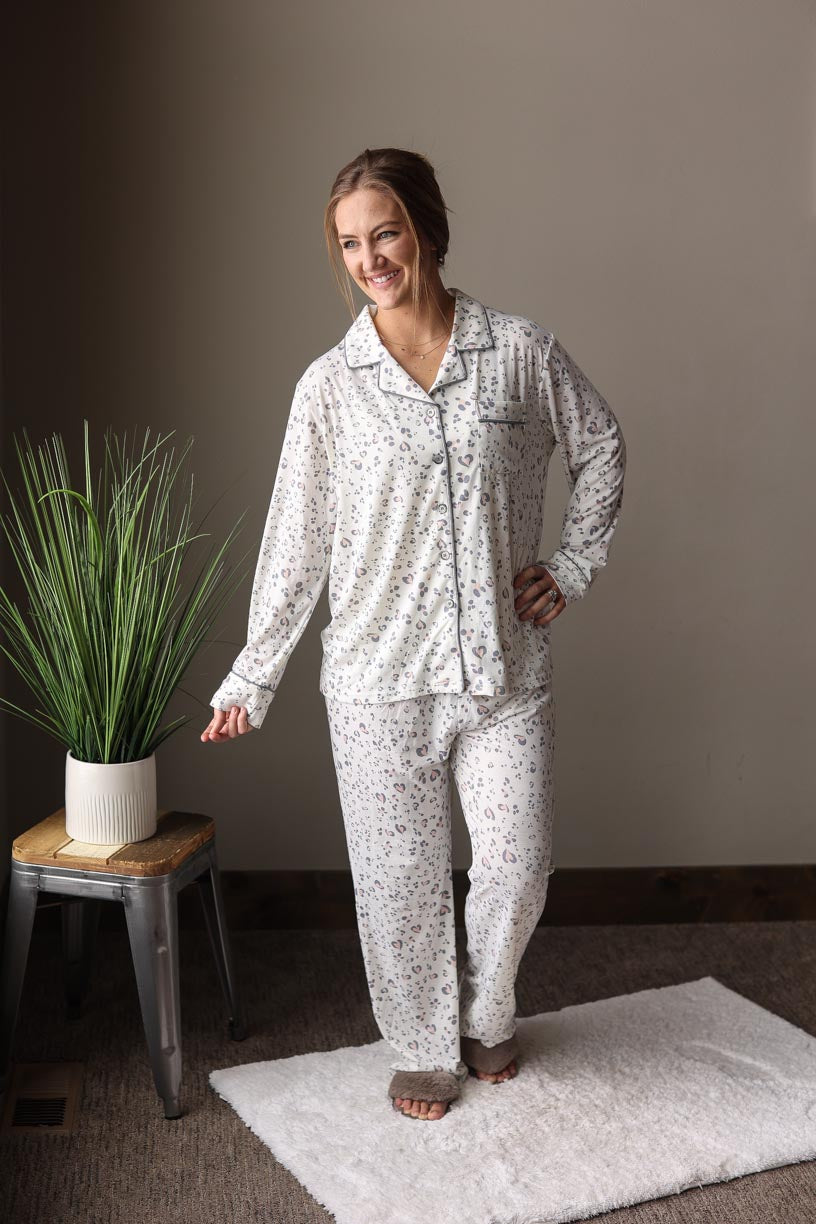 White Leopard Print Long Sleeve Pajama Lounge Set Classy Closet Online Boutique Near me