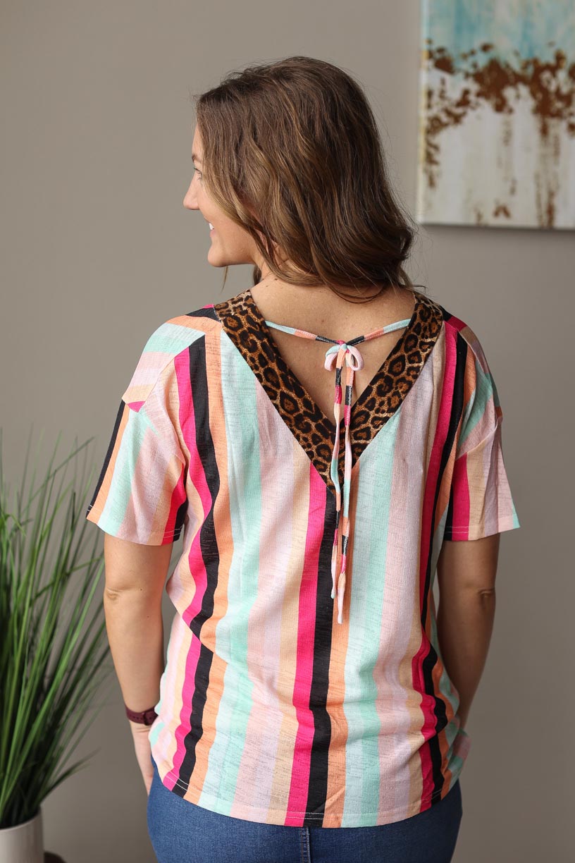 Leopard Contrast V-Neck Multi Stripe Short Sleeve Top Everyday Casual Outfit for Modest Women's Fashion at Classy Closet Online Boutique Near Me