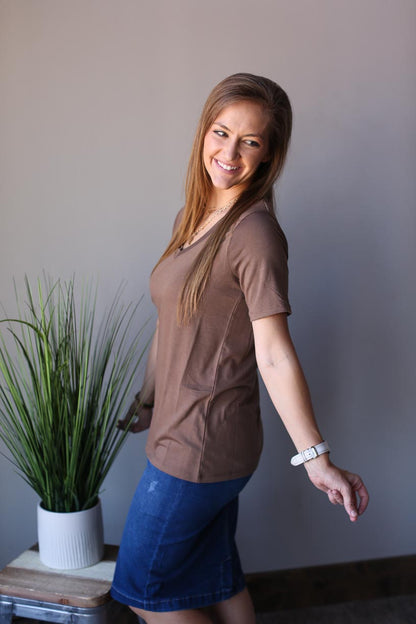 MOCHA BASIC V-NECK LAYERING TEE CLASSY CLOSET ONLINE BOUTIQUE MODERN MODESTY IS CLASSY