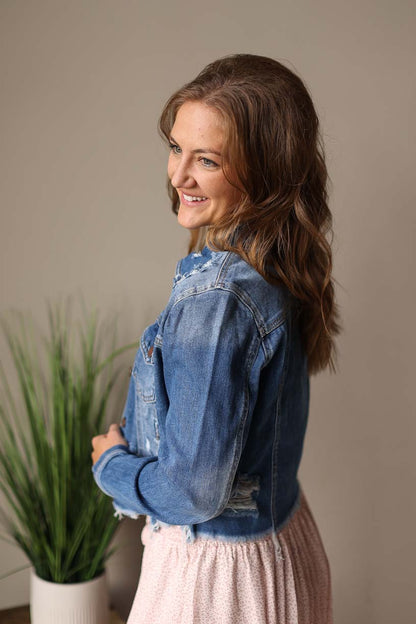 RISEN DISTRESSED DENIM JACKET FOR WOMEN'S OUTFITS CLASSY CLOSET ONLINE BOUTIQUE NEAR ME